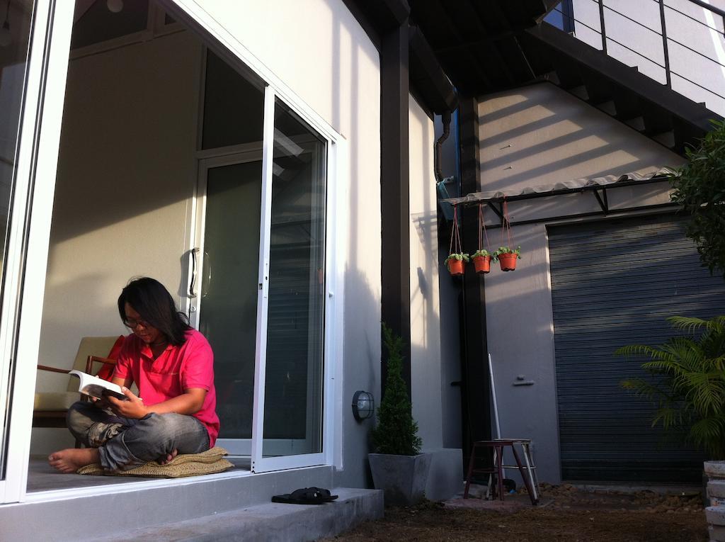 Mbed Phuket Hostel Buitenkant foto