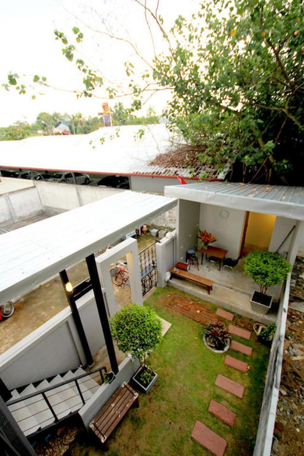 Mbed Phuket Hostel Buitenkant foto